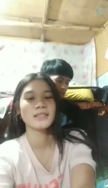 Adik kakak di kamar ranjang susun.mp4