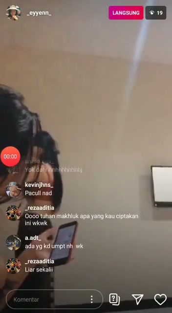 Live Show-Remaja Pamer Tetek Di Instagram - DoodStream