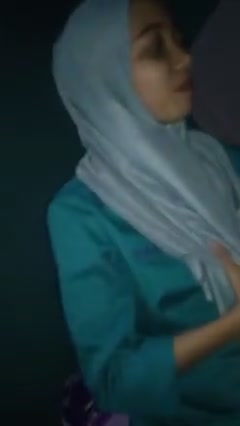 main sama istri tetangga pas suaminya pergi.mp4