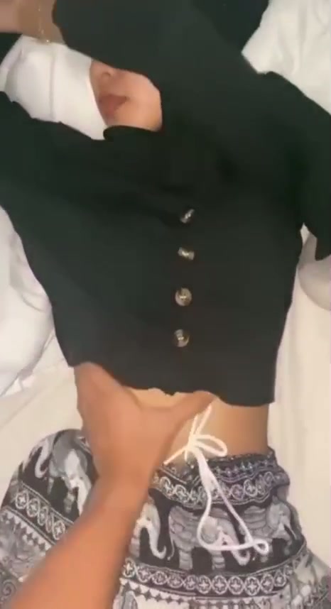 Sma hijab dianjun ayank sampai lemas - DoodStream.mp4