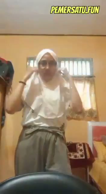 Jilbab Yang Viral