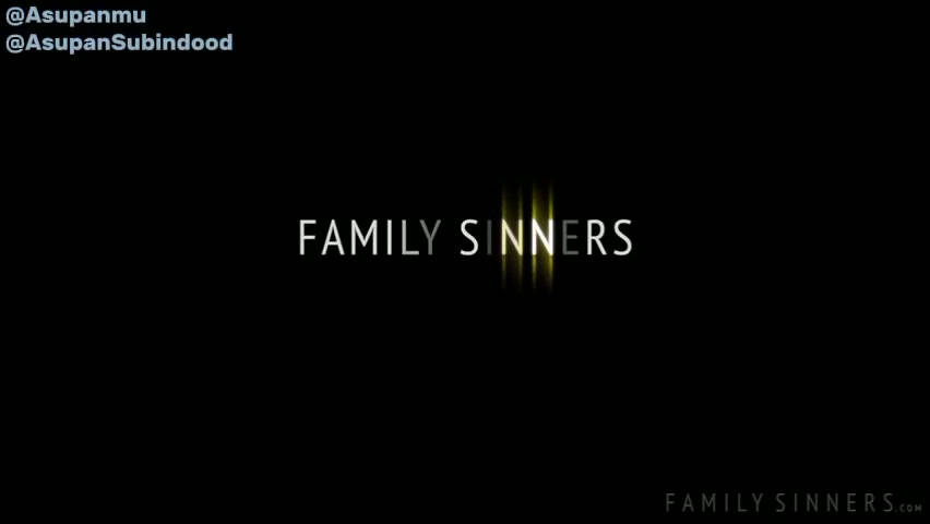 Barat sub indo - Ketahuan ibu sering coli