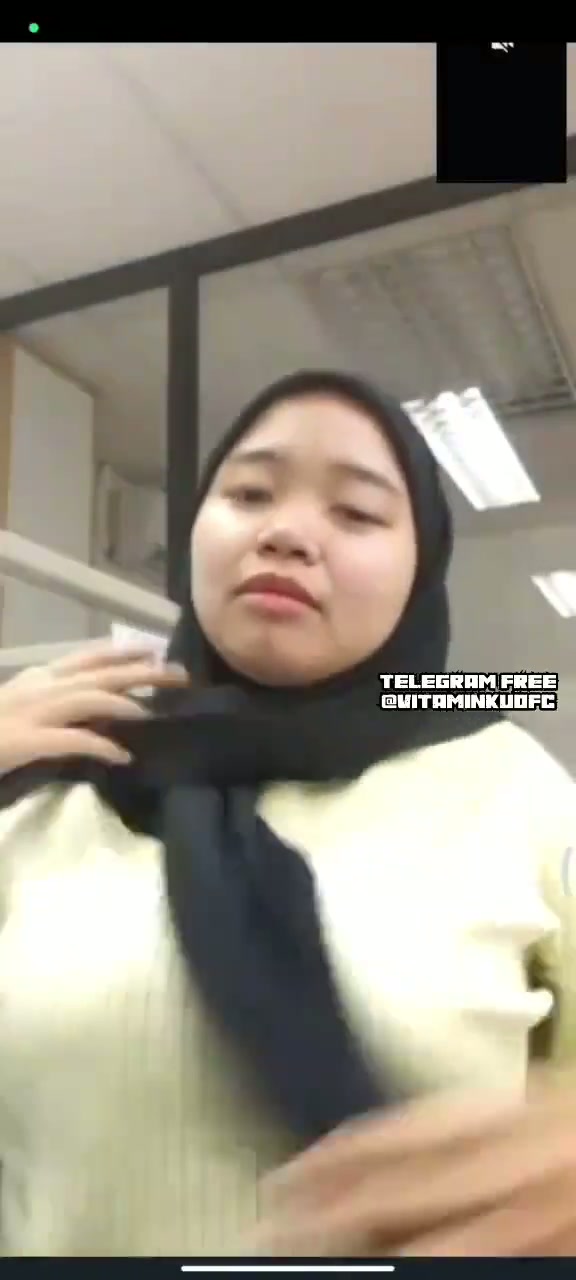 ATANIA VC DI KANTOR UPDATE 3.mp4