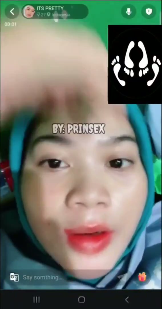 VCS Cewek Jilbab Coba Omek Pake Botol - Sibinor.mp4