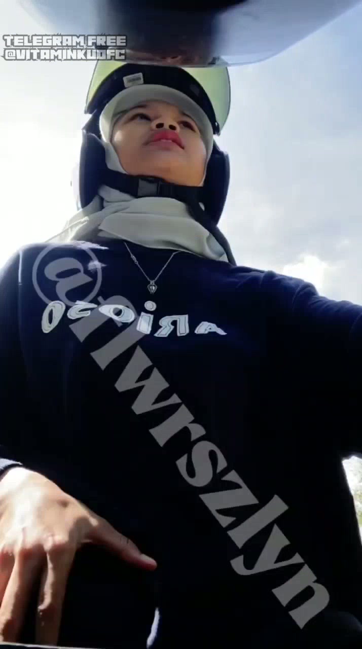 Flwrzlyn - 5.mp4.mp4