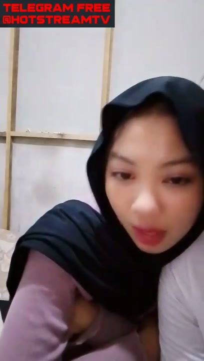 Hijab live sama pacar viral