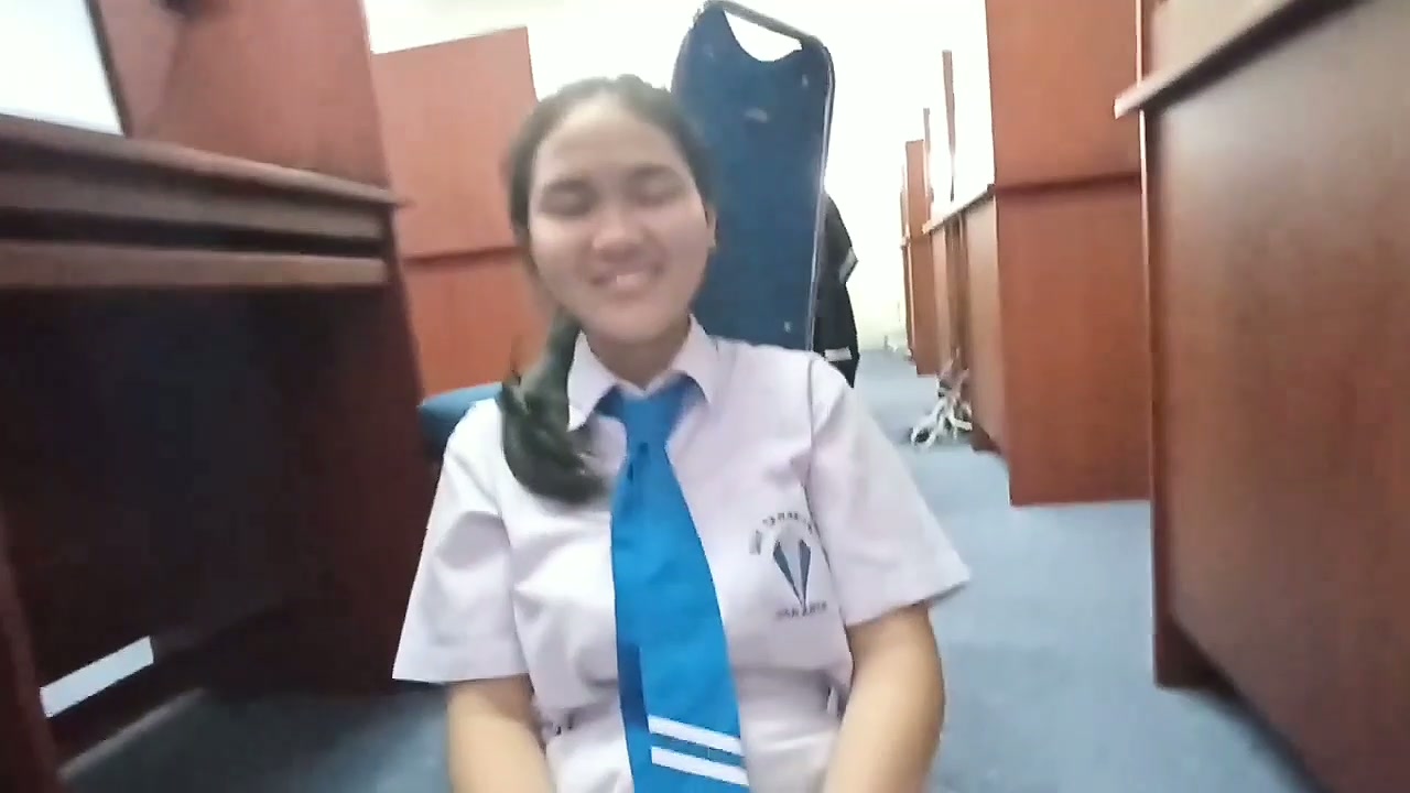 Kegabutan cewe cewe SMA.mp4 - PoopHD.mp4