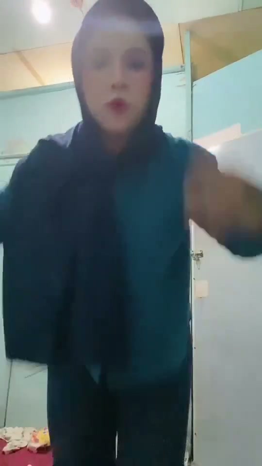 stw jilbab copot baju disuruh selingkuhannya