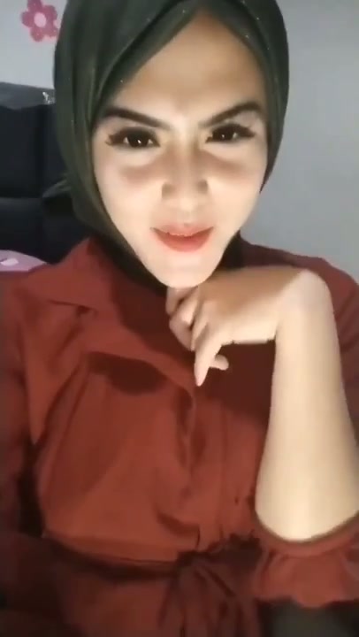 Video Viral Skandal Yuni Jilbab Merah Susu Besar Bokep Avtube Doods pro 2024.mp4
