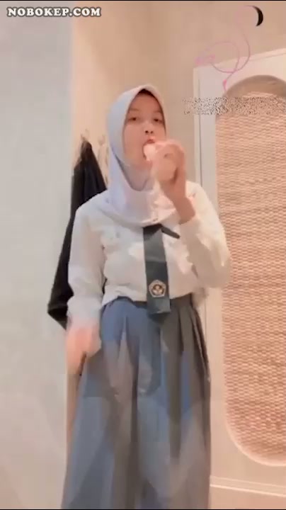 Panya Seragam SMA Hijab Colmek Dildo.mp4