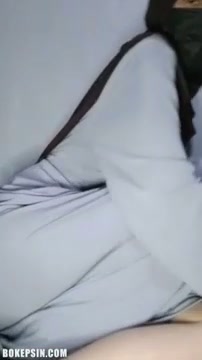 Bokep Indo ABG Hijab Memek Perawan Nina Asanti - Nina Asanti - ABG - Dood.mp4