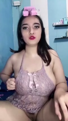 TETEH ADELIYALILY KRIWILIN BOBAH ITEMNYA BIAR GELI ENAK LANJUT SKUIRTIN