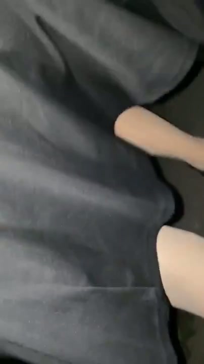 Cewek pipis sembarangan