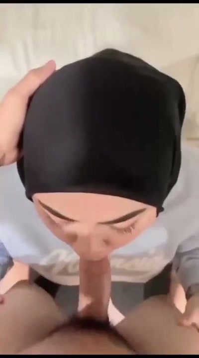 Jilbab viral dipaksa nyepong - DoodStream