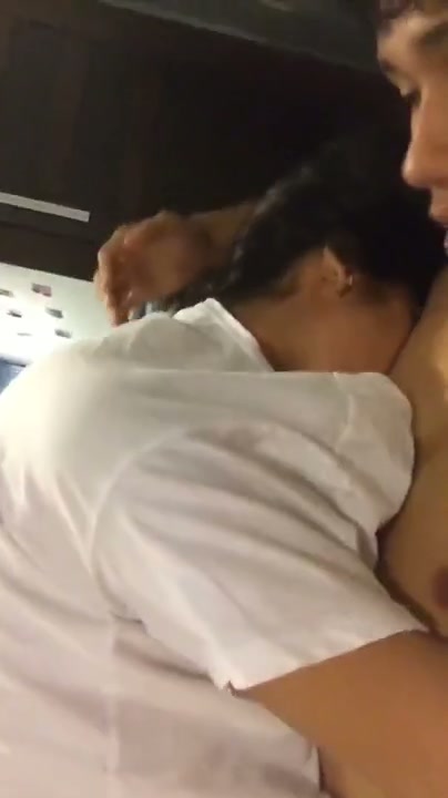 Cowoknya ganteng ceweknya cantik - DoodStream