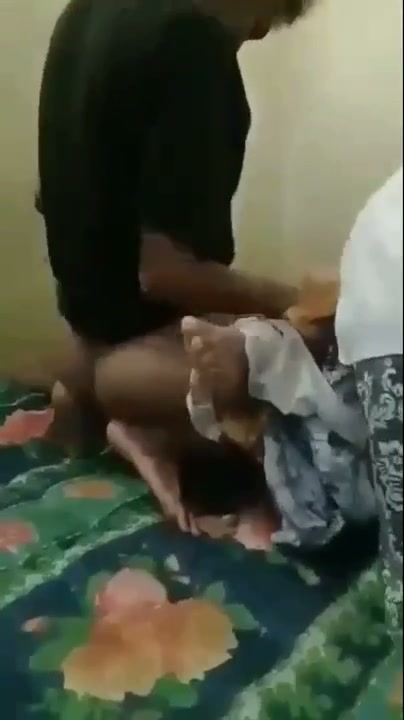 Pasrah Di buli dan di perkosa rame2 temen kelas