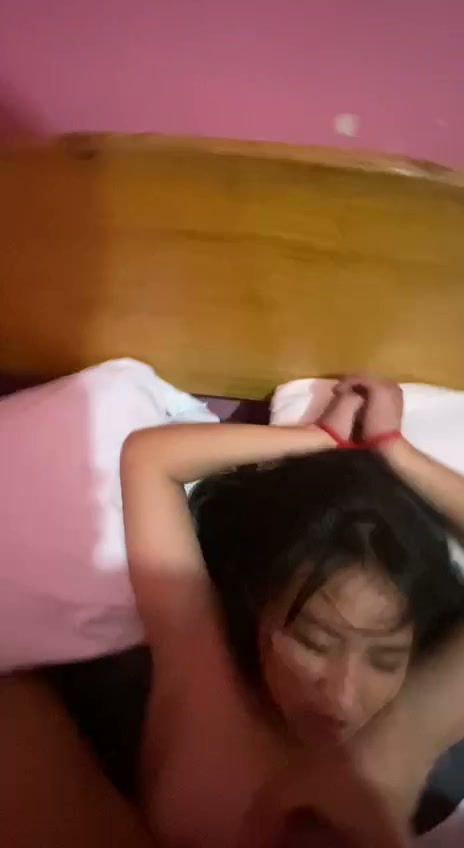 ABG Ngentot BDSM Crot Wajah - PoopHD.mp4