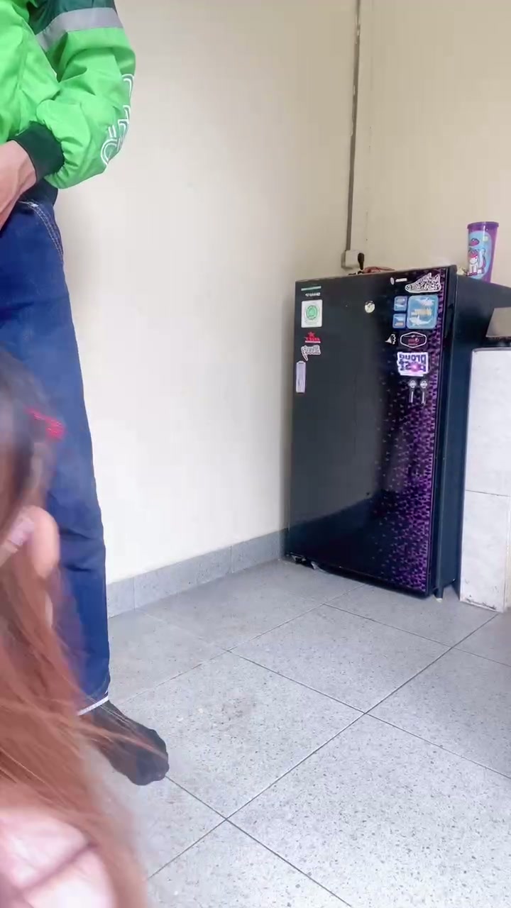 MAMI TUKANG PRANK KURIR OJOLSb