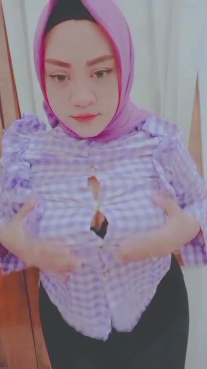 Hijabers Viral Live di Instagram