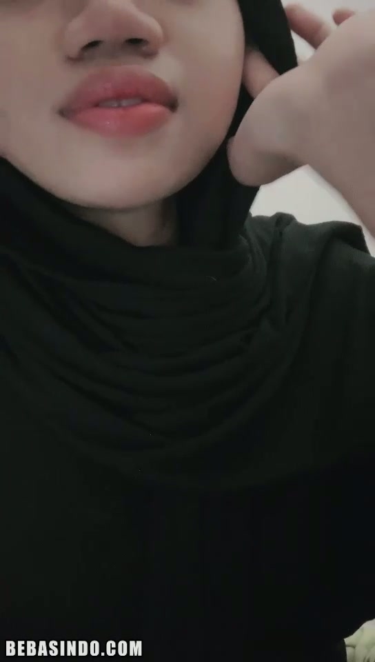 Bokep Indo Abg Hijab Live Pamer Toket Mulus - BOKEPSIN COM
