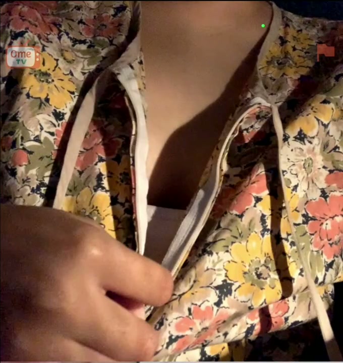 Ome tv ketemu cewe daster bunga.mp4