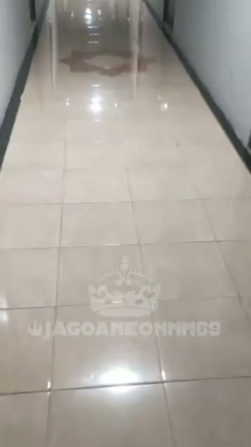 jagoan neon tante.mp4