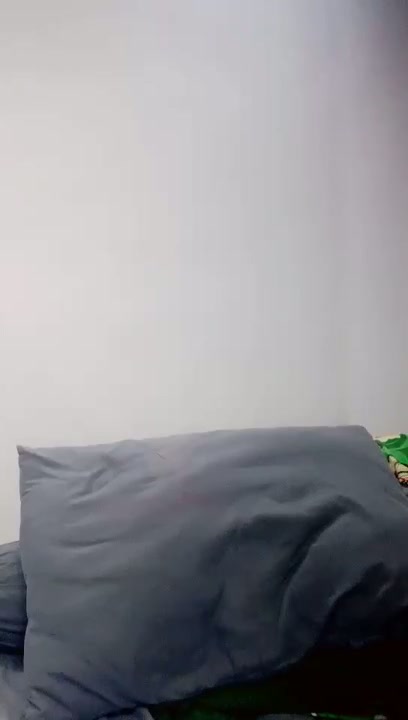 Nemenin Pake Baju Hijabers Bening Mulus