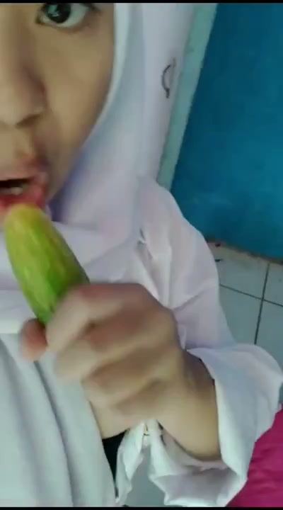 ANAK ESEMPEH HIJAB RAPET OSIS (1).mp4