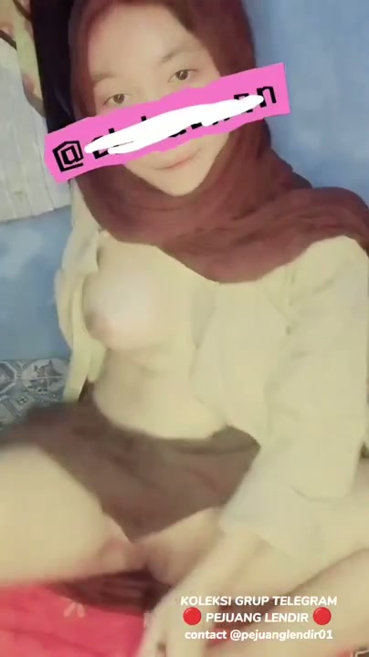 Elsa 2 - Masih pakai Ksotum Pramuka