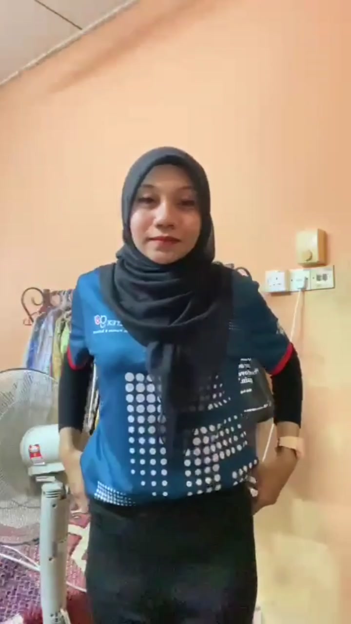 Ukhti super gemes main crot dimuka.mp4