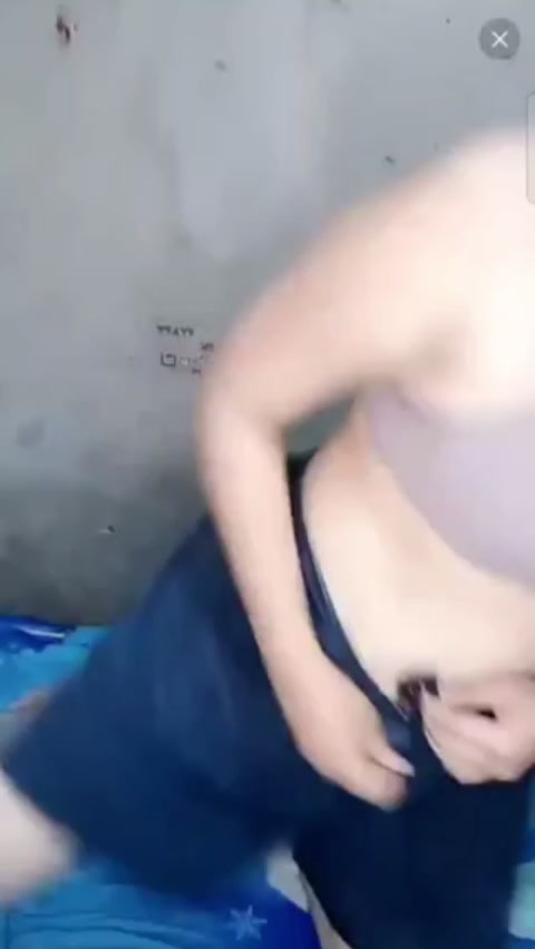 QUINMILKY X JASMINE TUKERAN SUAMIK.. KEPO GEDE KAGAK PENGEN DICOBAIN TAPI KOK CROTTT MUKAK