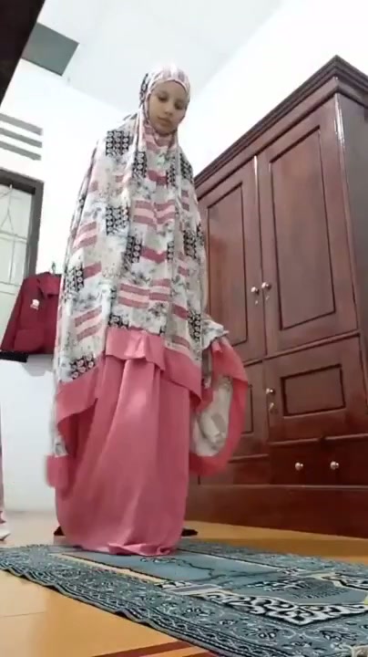 Ukhti nakal yg kata nya lgi viral - AVTUB-Ukhti nakal yg lgi viral - jilbab.mp4