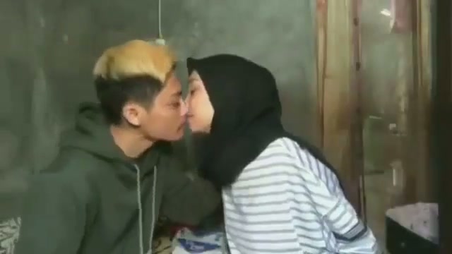 Bokep skandal youtuber jilbab biru - Linkbacol-Bokep skandal youtuber jilbab biru - DoodStream