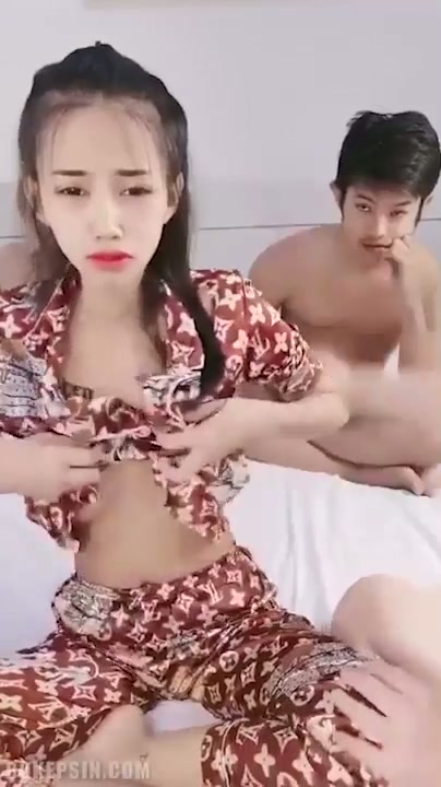 015 Sekeluarga Viral