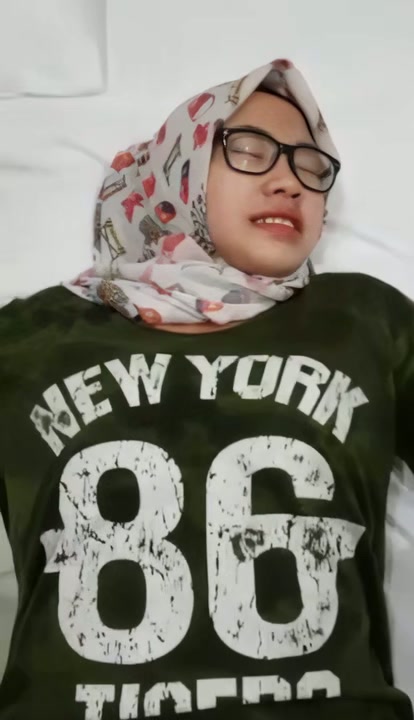 Ukhti Berkacamata CRT DiMuka - (3.).mp4